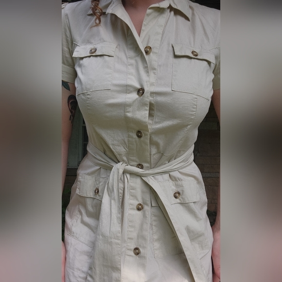 Tommy Hilfiger Button Up Khaki Belted Dress - Picture 3 of 5